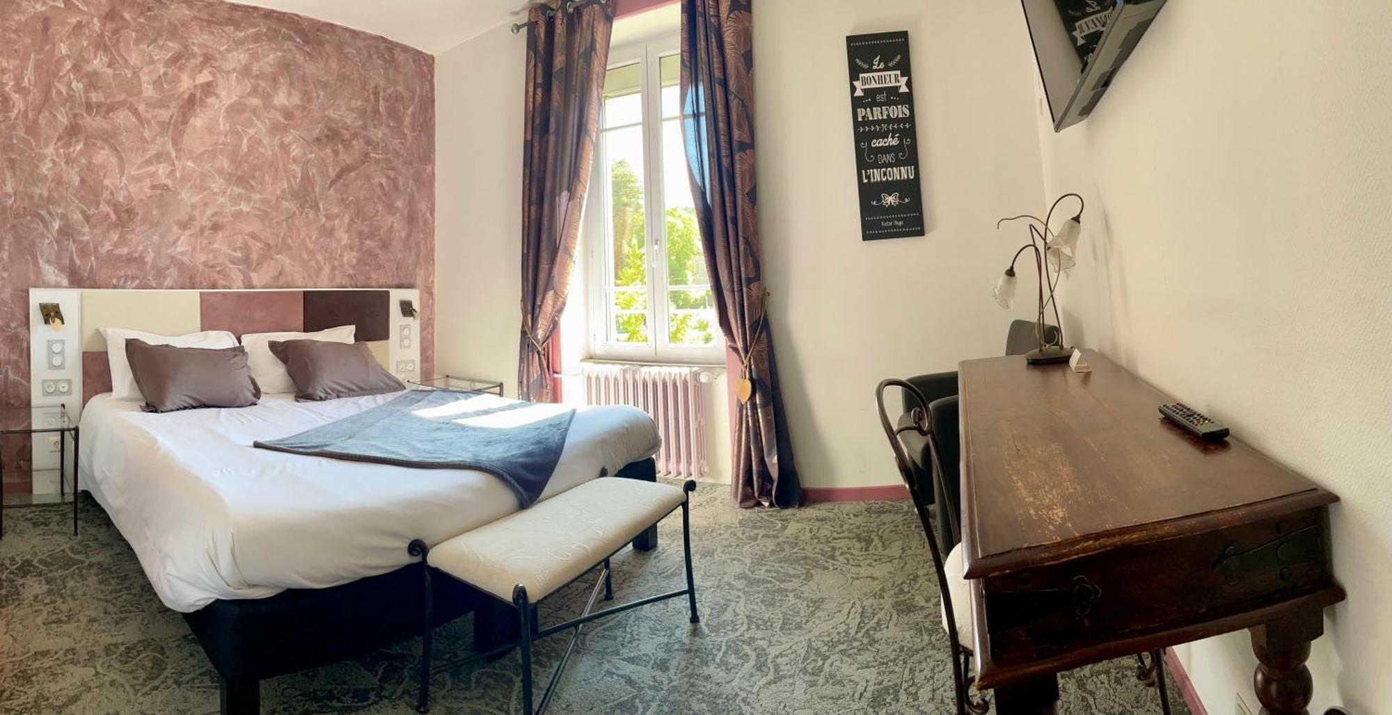 Hotel Gambetta Lons-le-Saunier Exterior photo